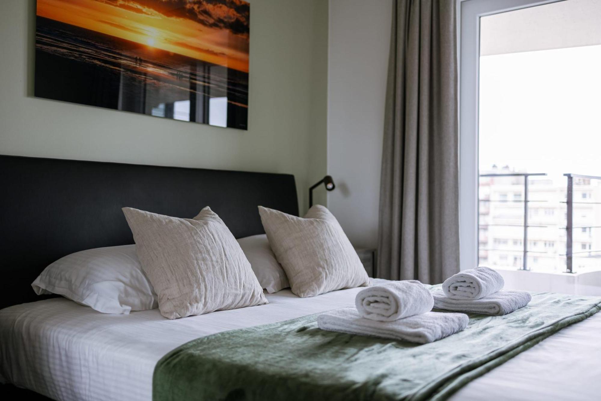 Huswell - Experience Coastal Luxury At Ostend Exterior photo